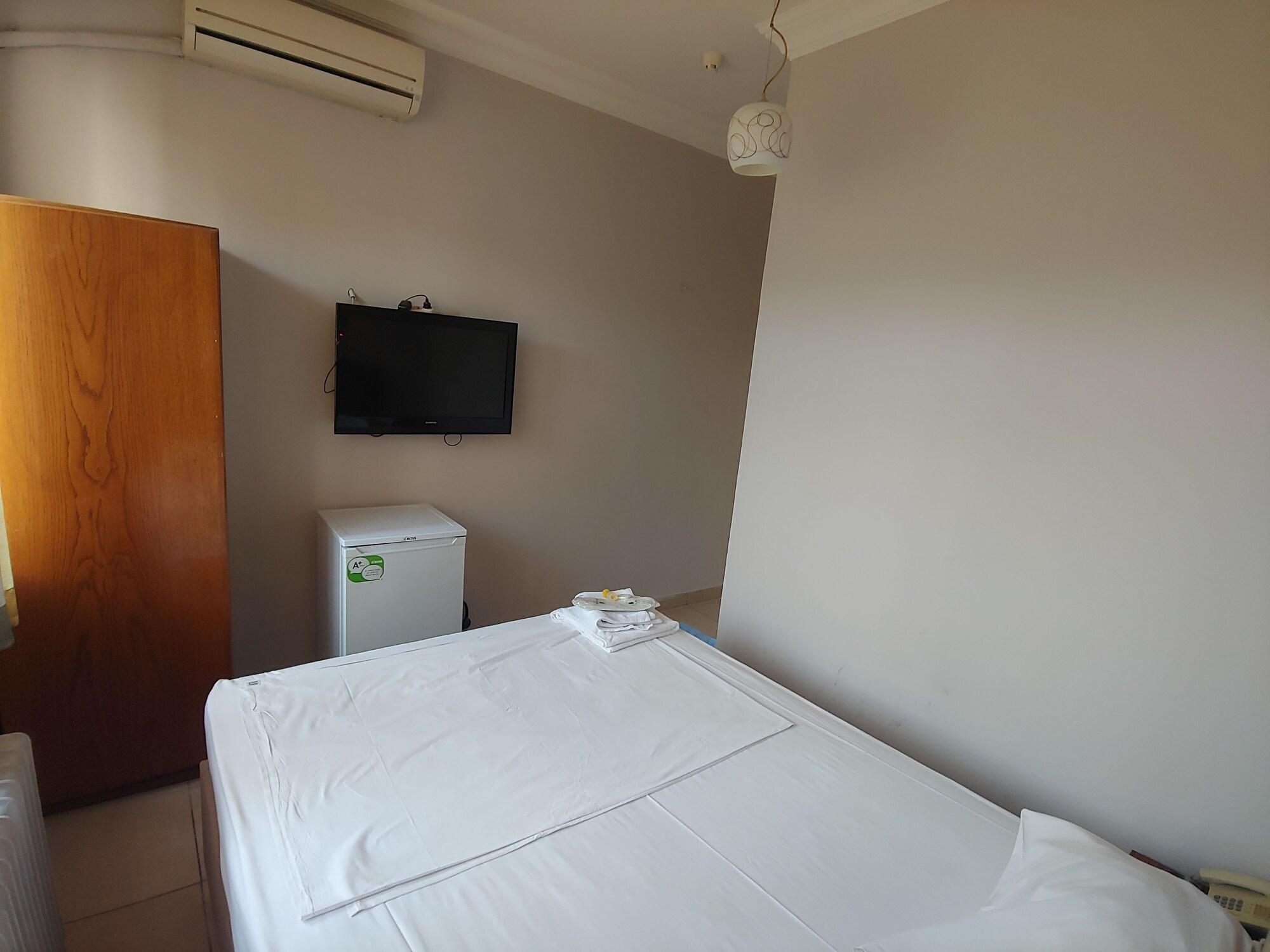 Hotel Yonca Istanboel Buitenkant foto
